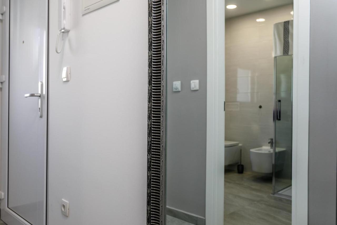 2A Partment Rukavina Daire Njivice Dış mekan fotoğraf